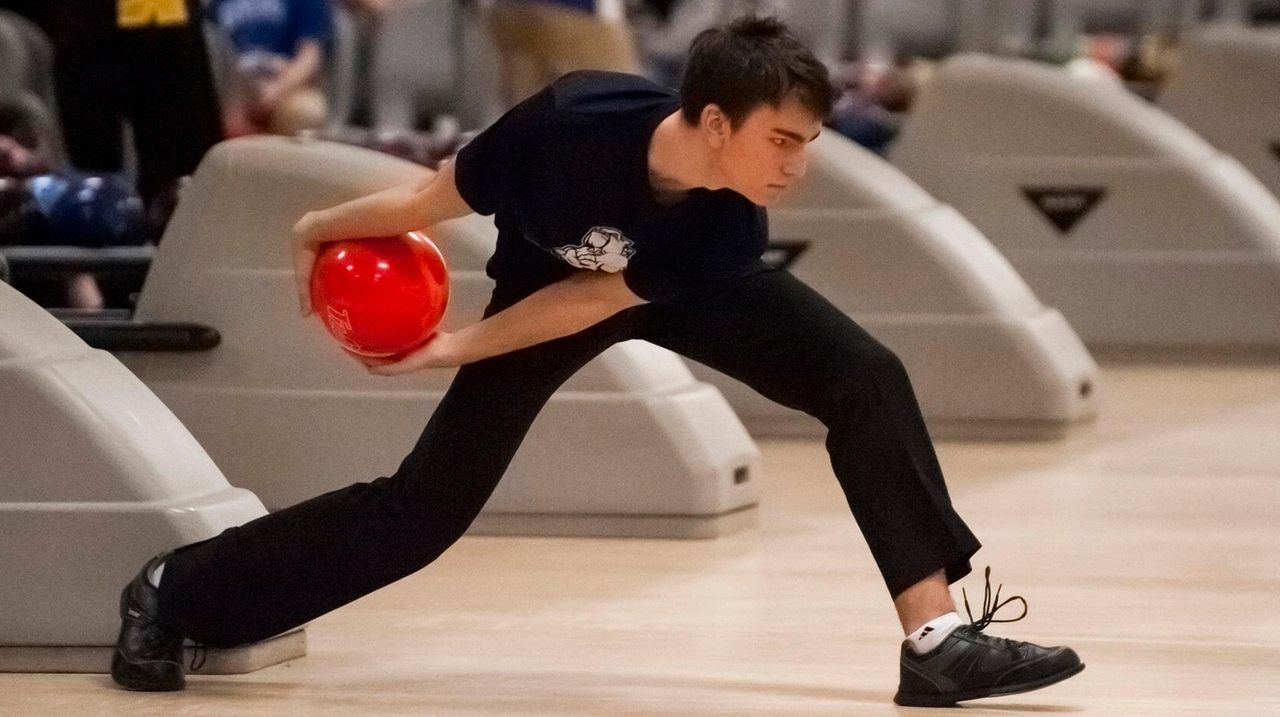 Nassau bowling championships Newsday