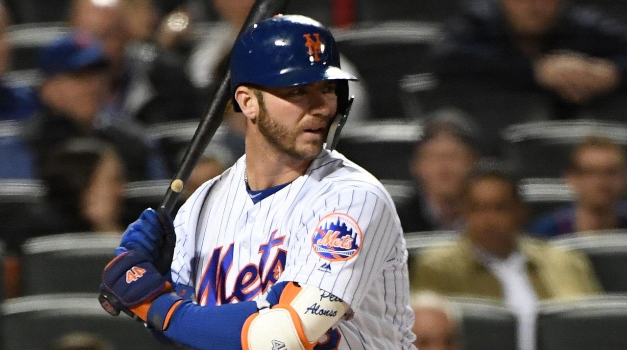 Pete Alonso keeps his fans' spirits up during tough times