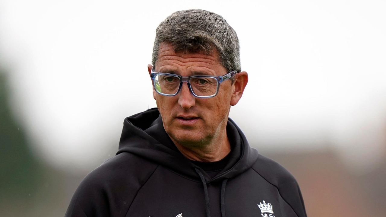 Jon Lewis out as England women's cricket coach after poor World Cup and Ashes results