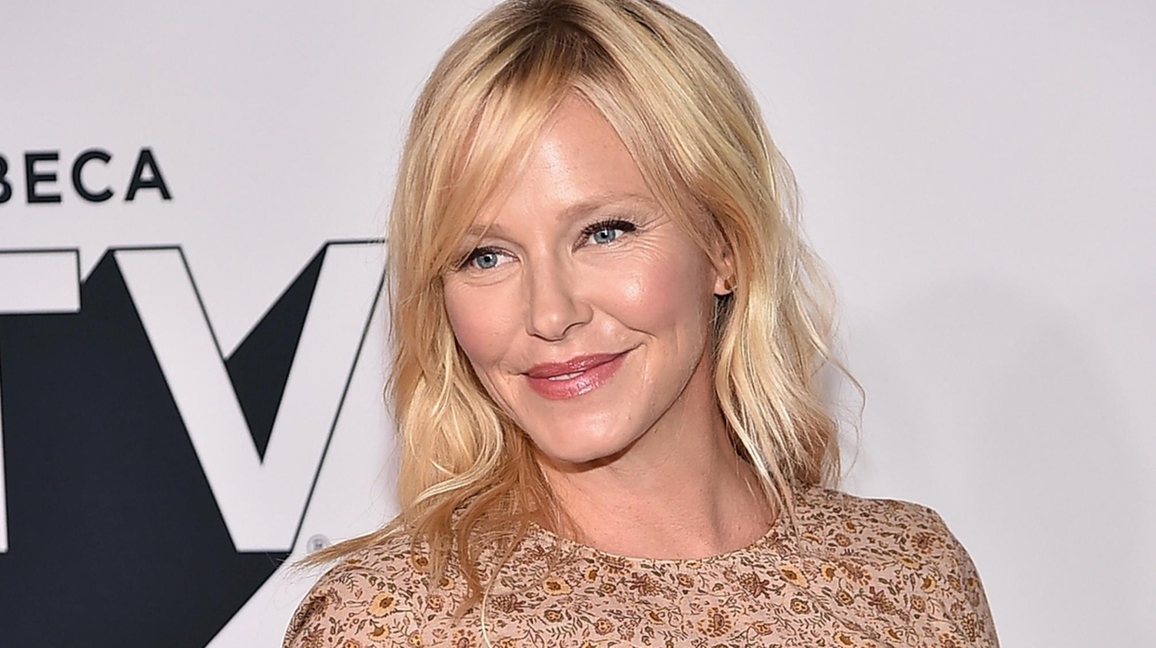 'Law & Order: SVU' star Kelli Giddish has second child - Newsday