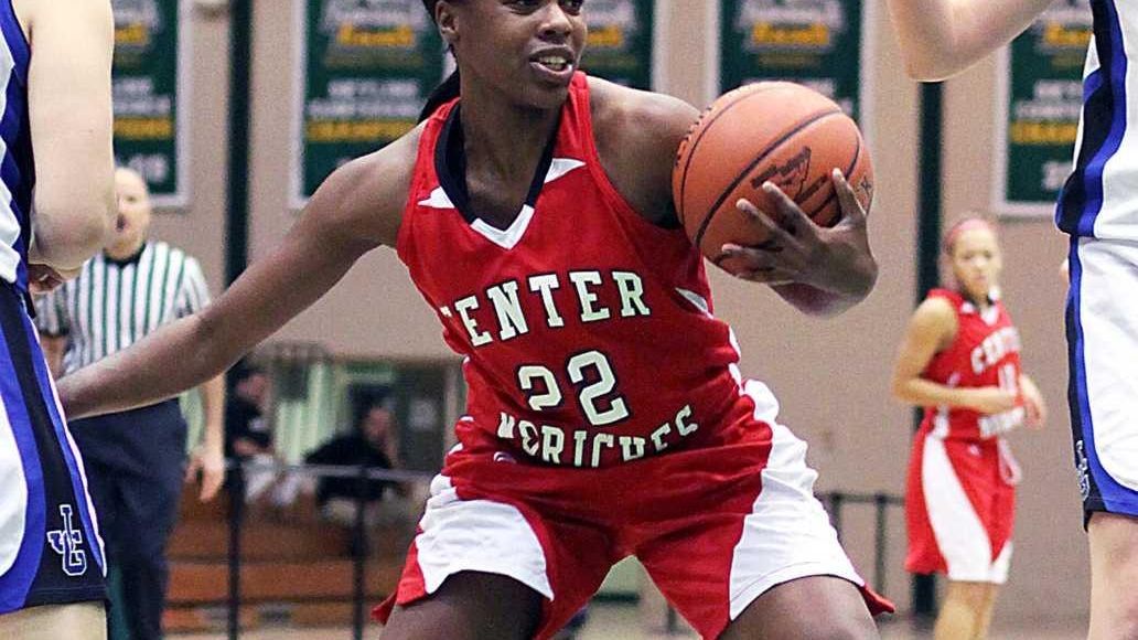 Center Moriches 35, Glenn 28 Newsday