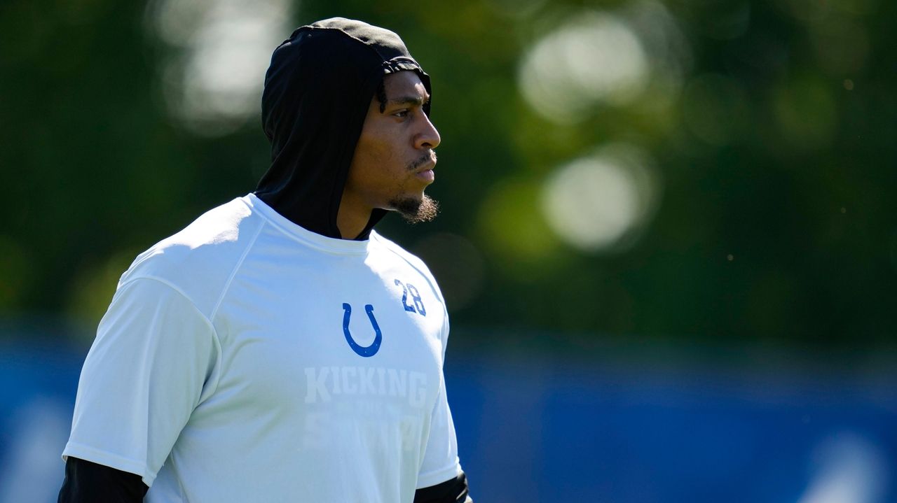 Colts rookie running back Jonathan Taylor looks like the complete package