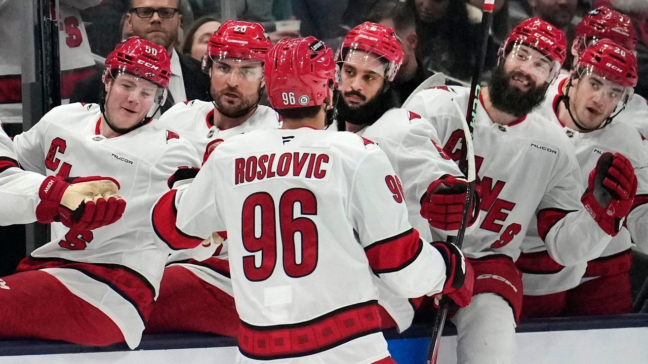 No. 96 fits Hurricanes' Roslovic just right as he scores goal 2nd ...