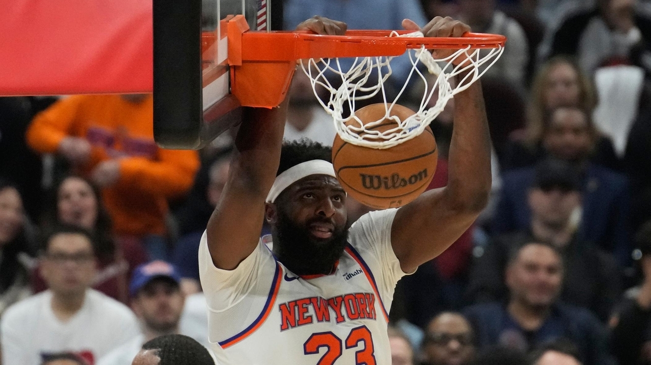 Steve Popper: Mitchell Robinson's finger injury a dark cloud for Knicks