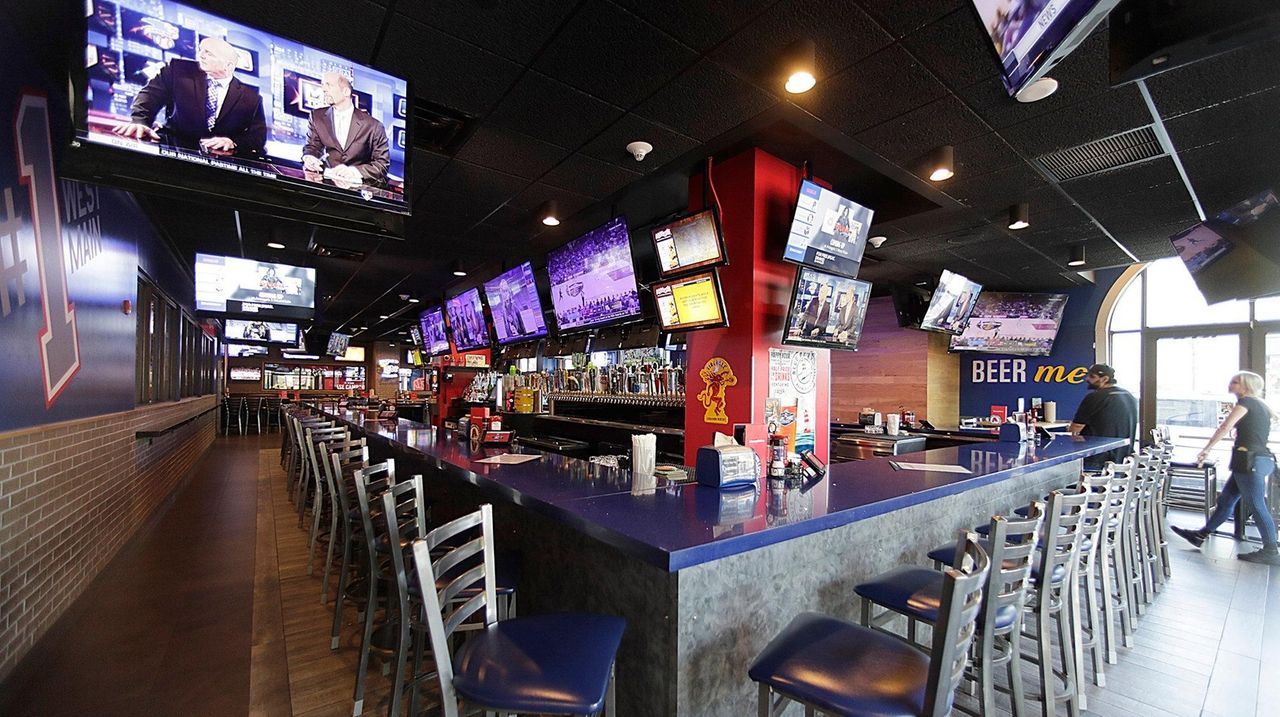 Patchogue restaurants and bars to host 'job crawl' to fill positions