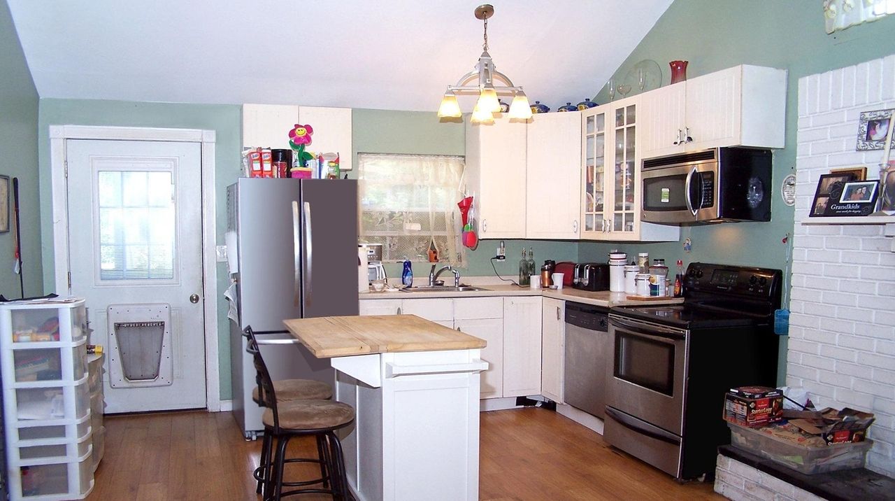 Patchogue house near bay lists for 279,000 Newsday