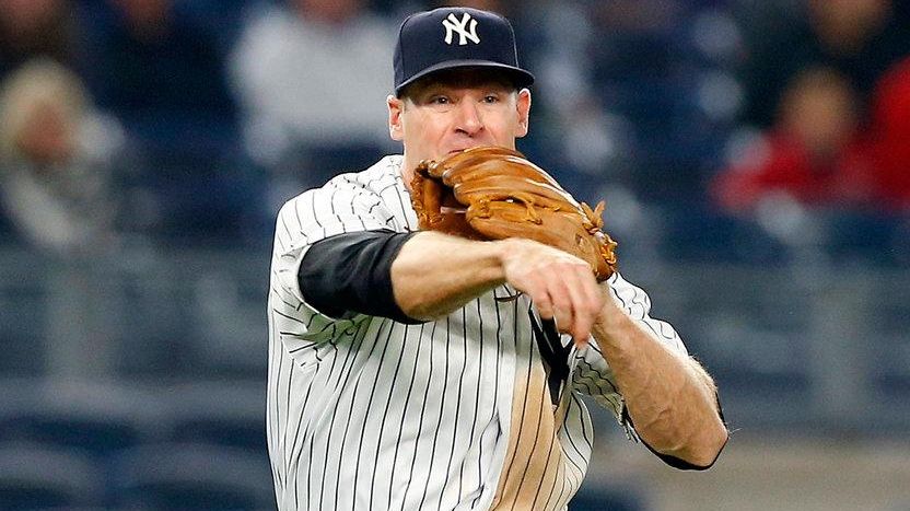 Slumping Chase Headley takes a seat - Newsday