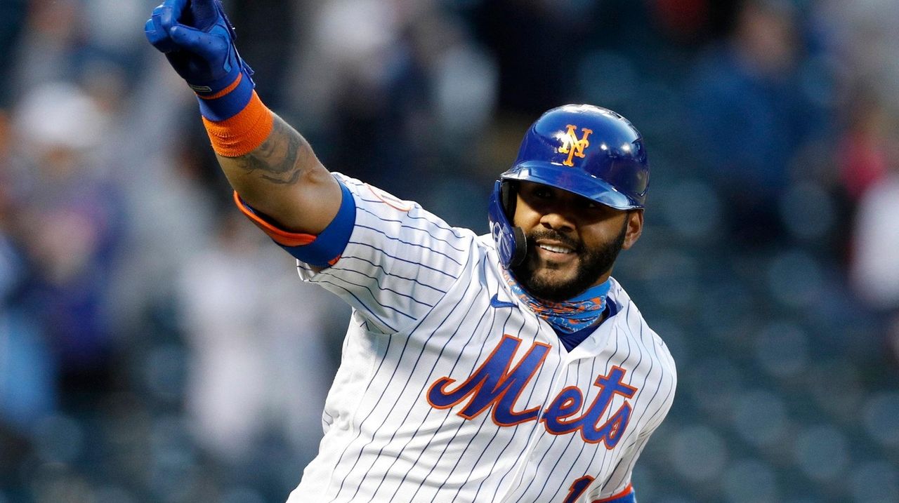 Francisco Alvarez goes deep twice as Mets sweep doubleheader with