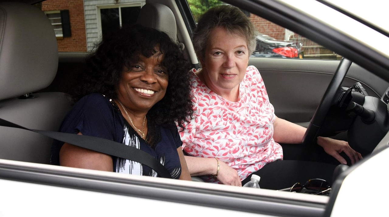 Driven to help: Volunteers take to road for cancer patients - Newsday