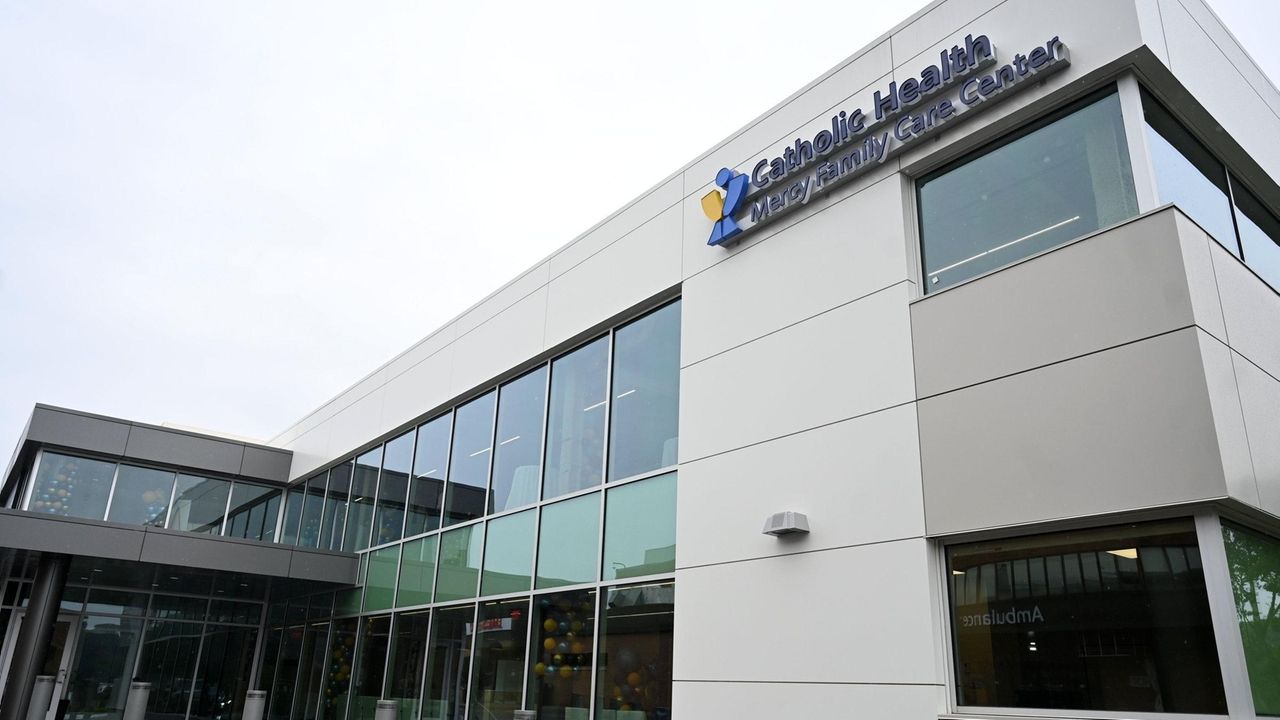 Mercy Hospital holds open house for new 12.5M Family Care Center Newsday