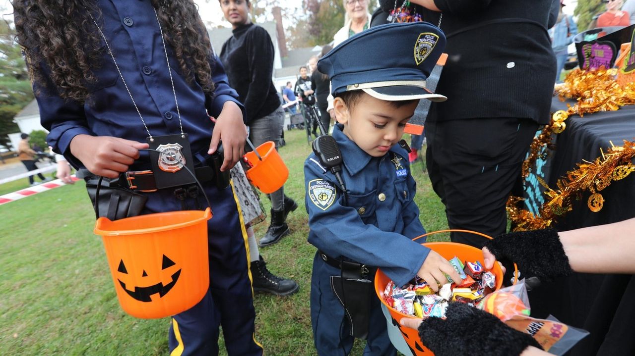 Free Halloween events for kids on Long Island