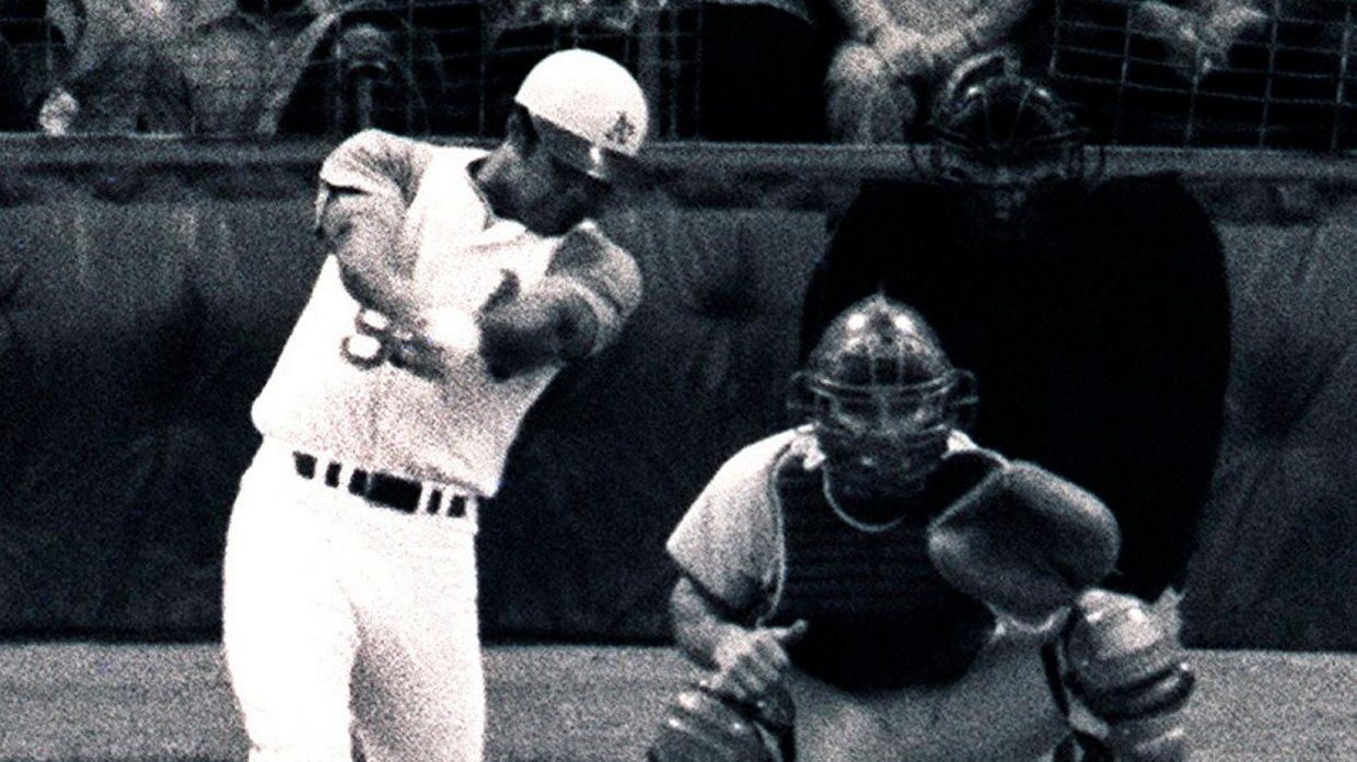 The night Reggie Jackson hit the light tower in Detroit