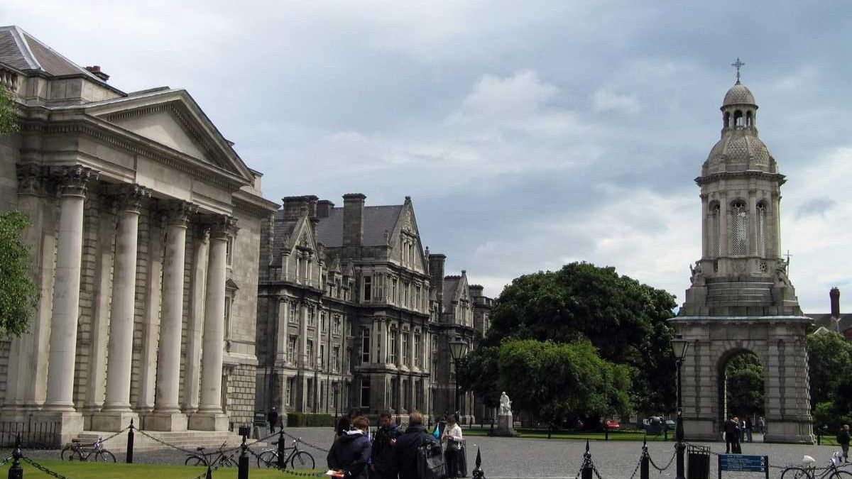 Booking a tour of Dublin's libraries Newsday