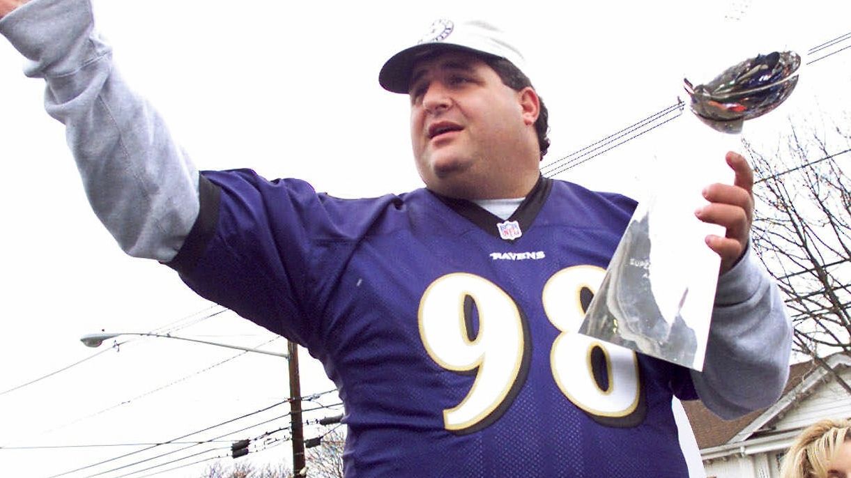 Former Ravens defensive tackle Tony Siragusa