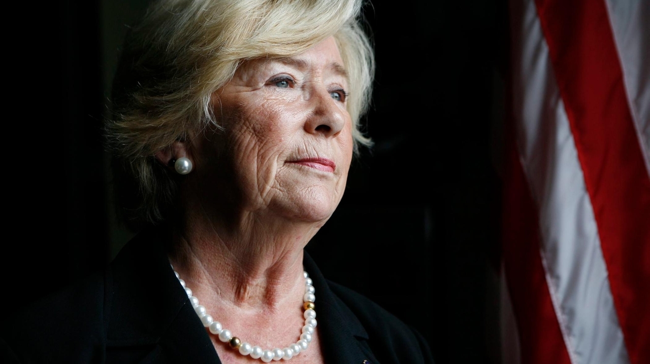 Abgeordnete Carolyn McCarthy, ehemalige Kongressabgeordnete und prominente ...