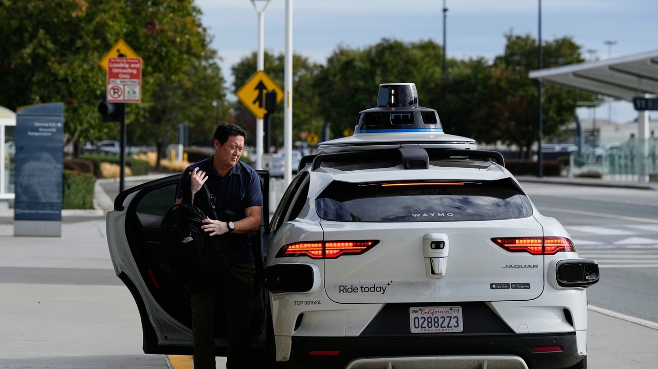 Waymo is hitting the highway. Here's what to know about the robotaxi's ...