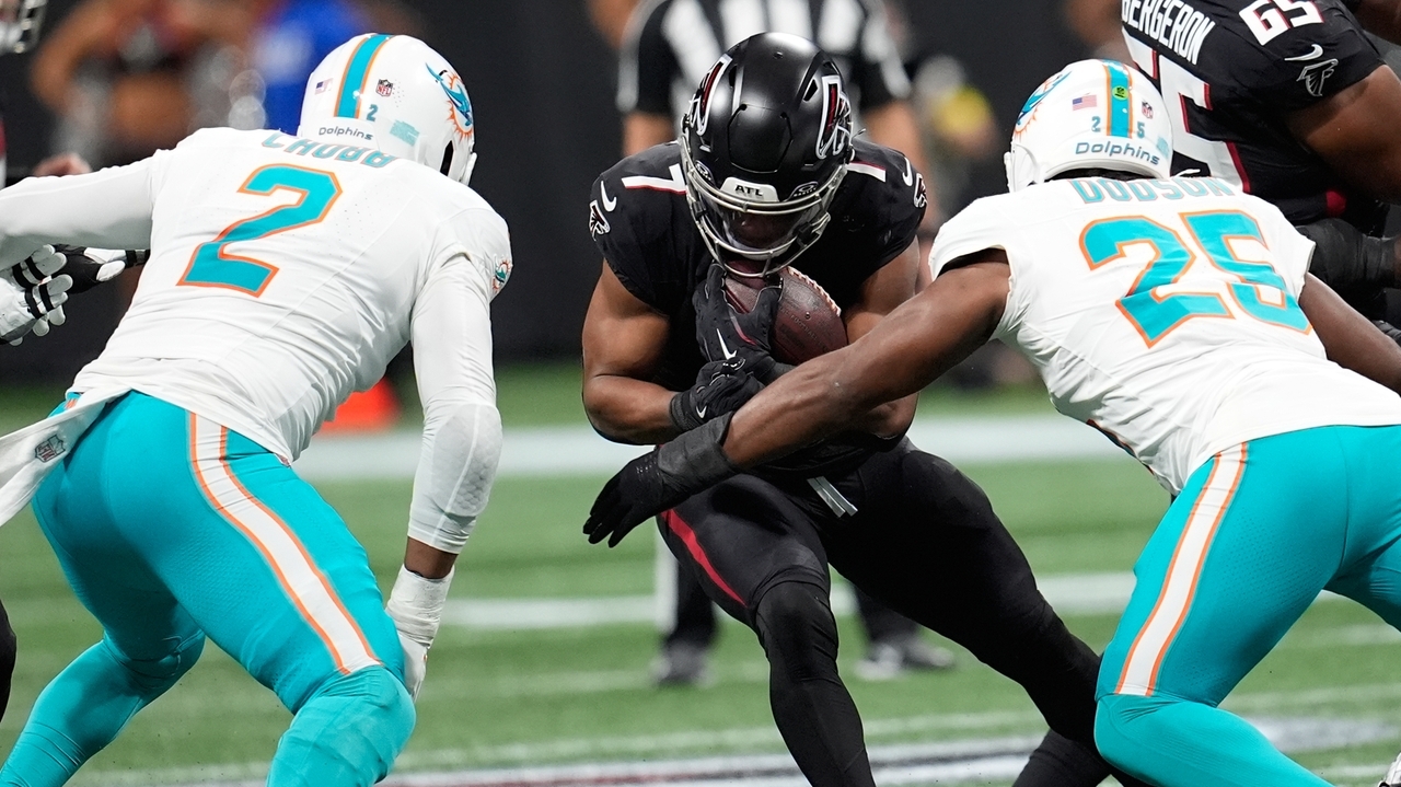 Patriots' stingy run defense faces test against Falcons RB Bijan ...