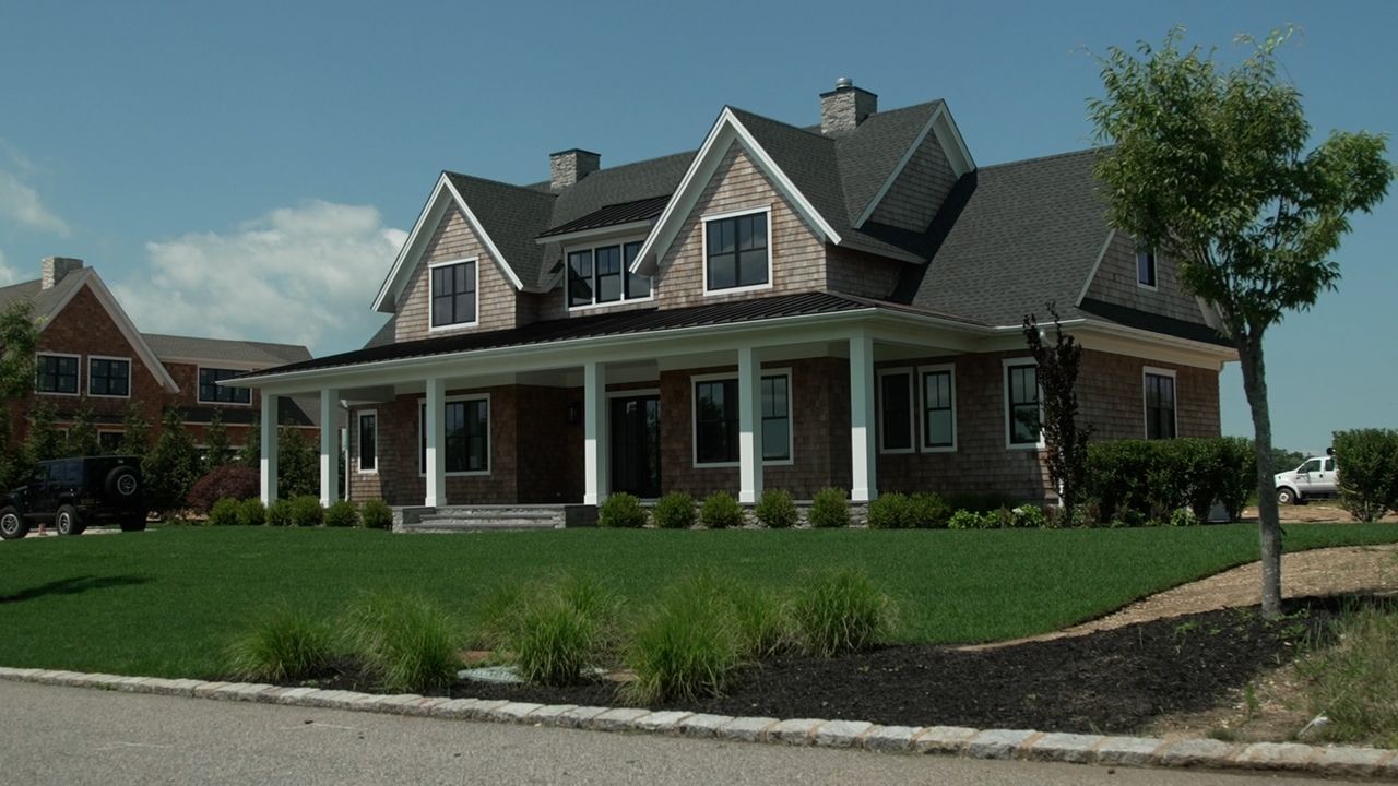 Long Island home prices remain high Newsday