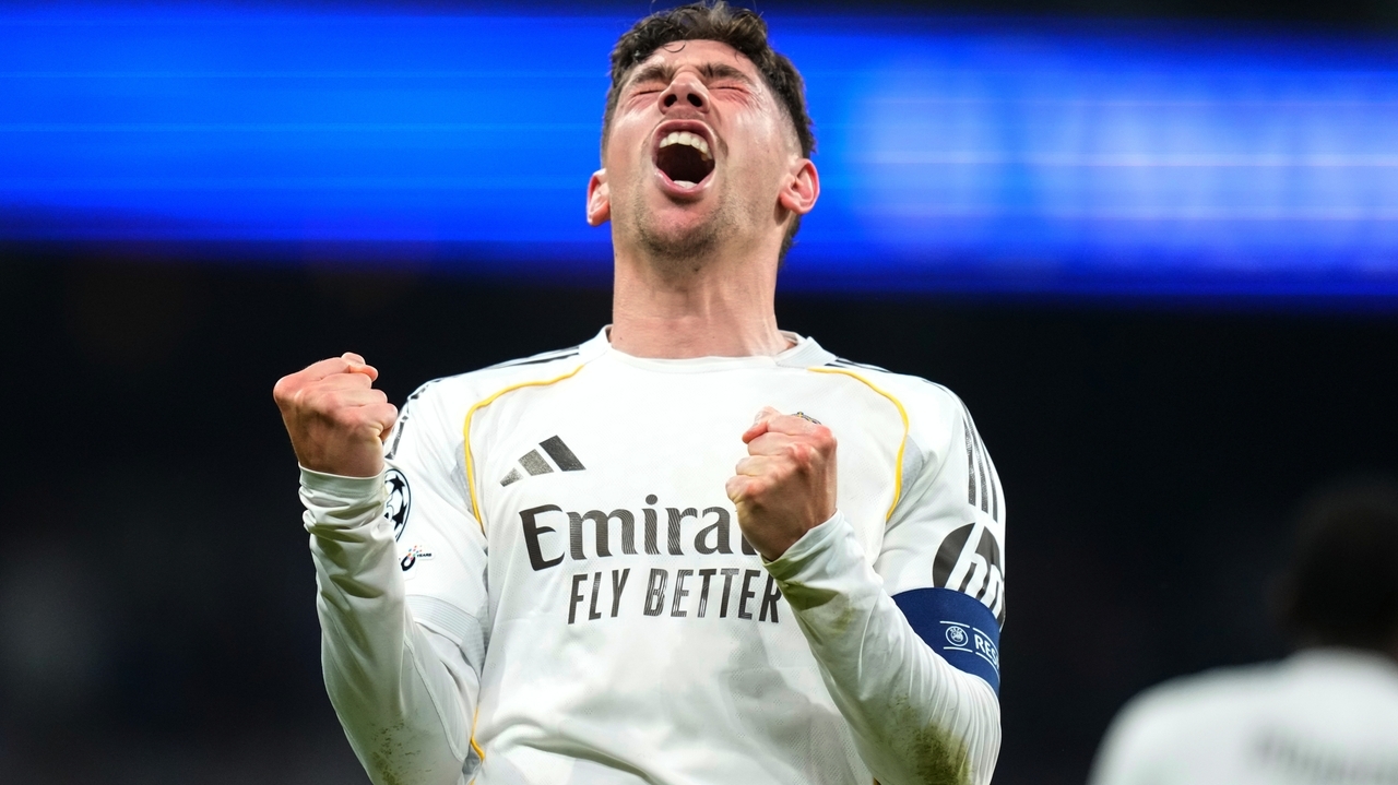 Real Madrid dominates Man City in Champions League, PSG beats Chelsea ...