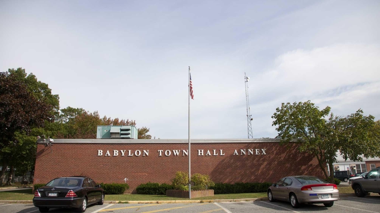 babylon-to-begin-town-hall-annex-renovation-at-cost-of-up-to-9-million