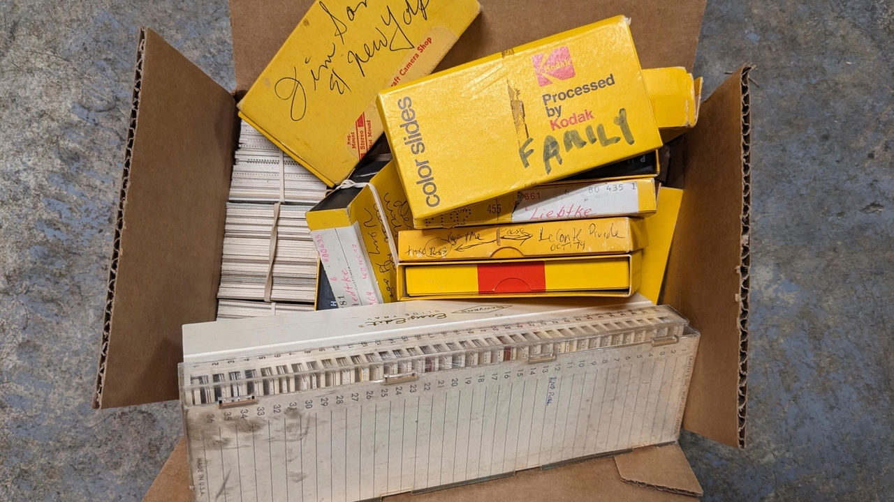Millions of old analog photos are sitting in storage. Digitizing them can unlock countless memories - Vimarsana News
