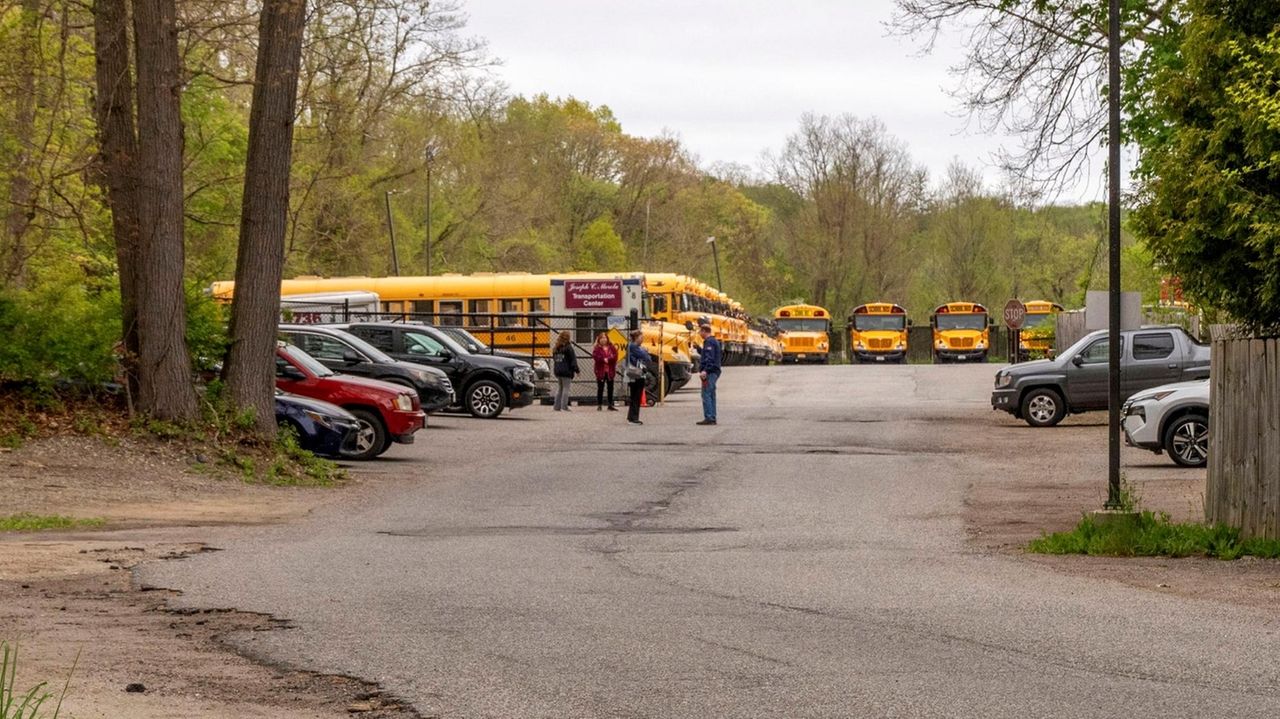 Kings Park School District budget proposing 6.5M transportation center