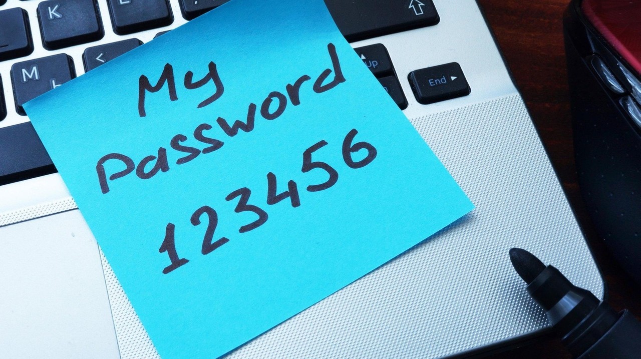 Tech Review: Microsoft says days for '1234' are numbered - Newsday