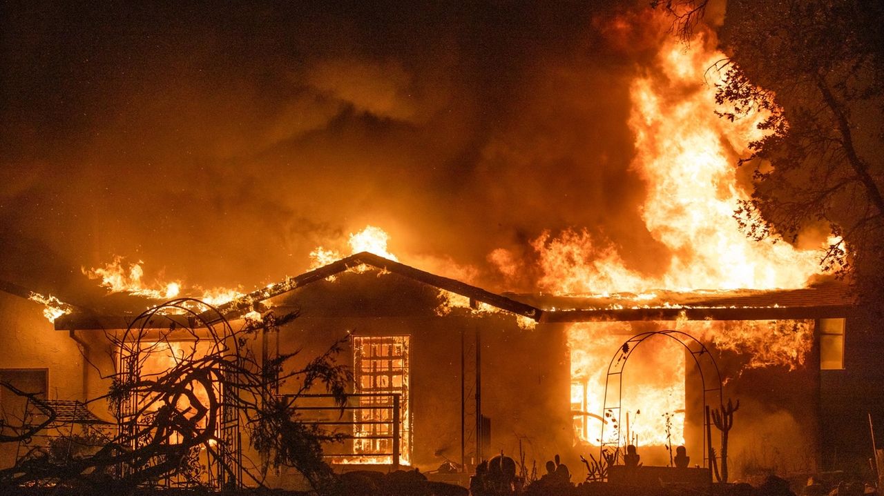 California judge dismisses criminal charges against PG&E in 2020 fatal fire - Vimarsana News
