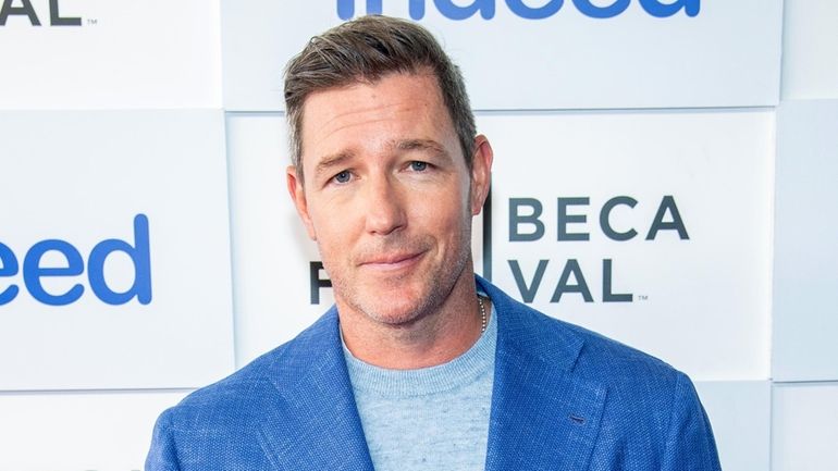 Edward Burns attends the "Bridge and Tunnel" premiere during the...