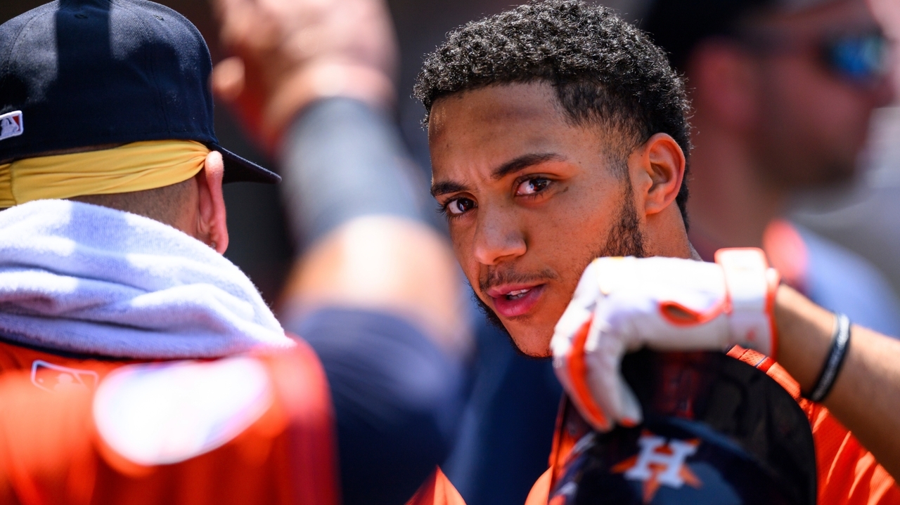 Astros shortstop Jeremy Peña out of lineup a day after getting hit in ...
