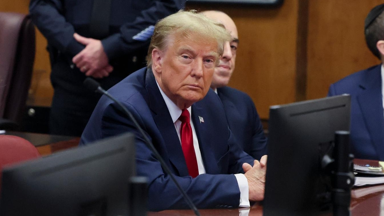 Judge orders Trump and his companies to pay $355 million in New York ...