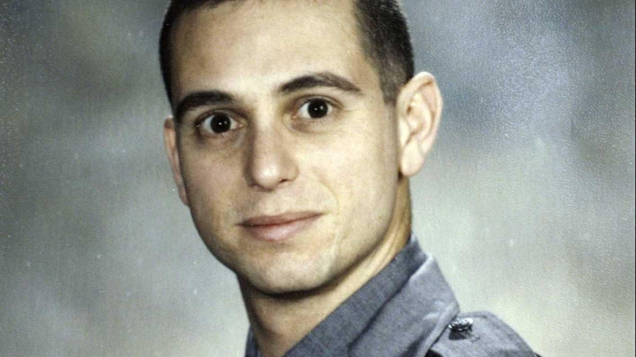 Family, friends to honor State Trooper Jeffry Edelson killed in crash ...