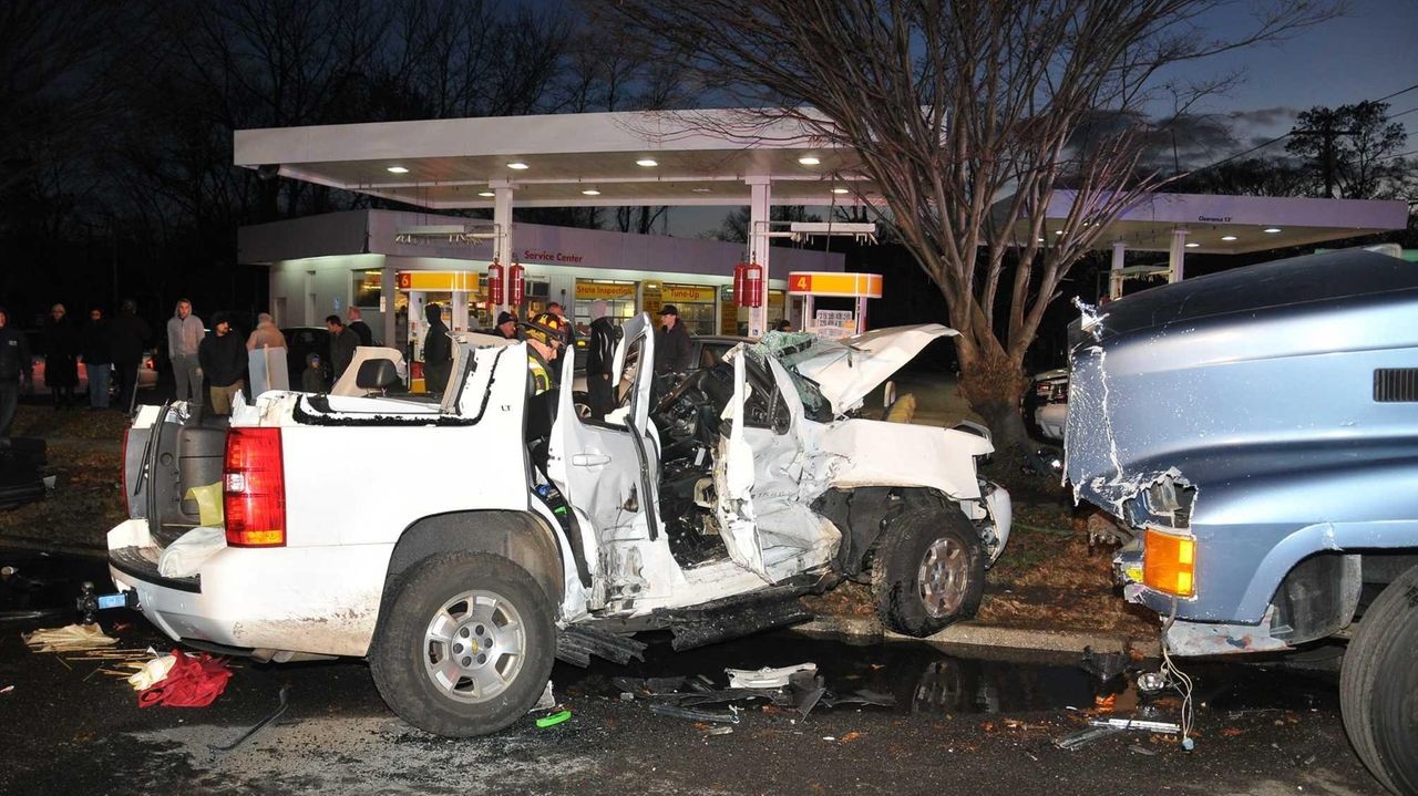 Police Woman injured in SUVtruck collision in Commack Newsday