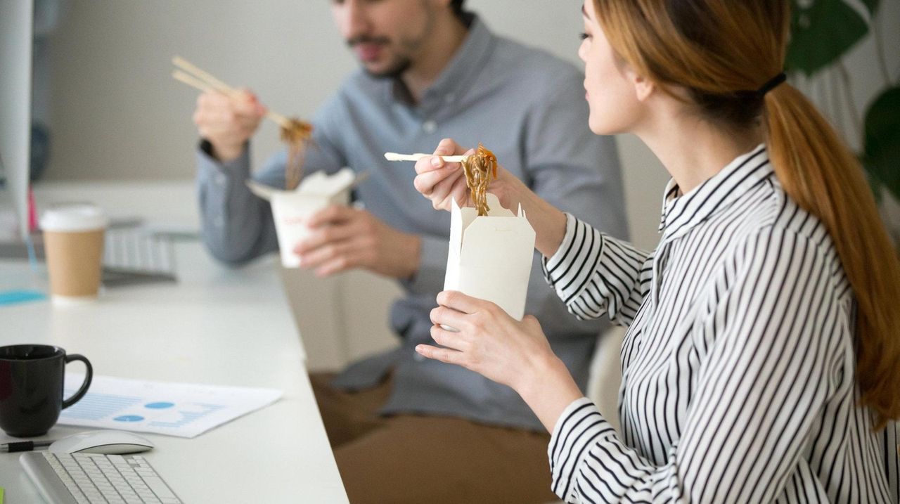 Can Employees Work Through Lunch