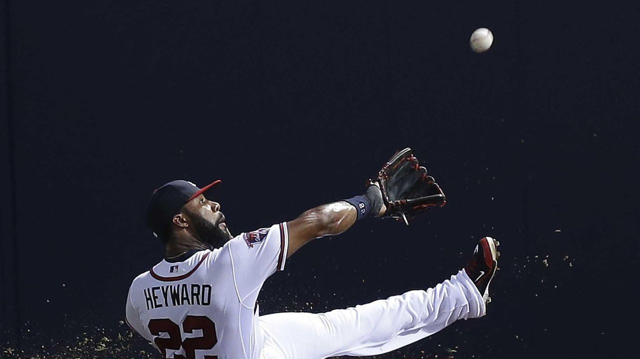 Jason Heyward: Atlanta Braves send Heyward to Cardinals for Miller