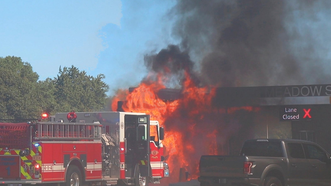 Vehicle crashes into Sunken Meadow Park toll plaza, igniting fire