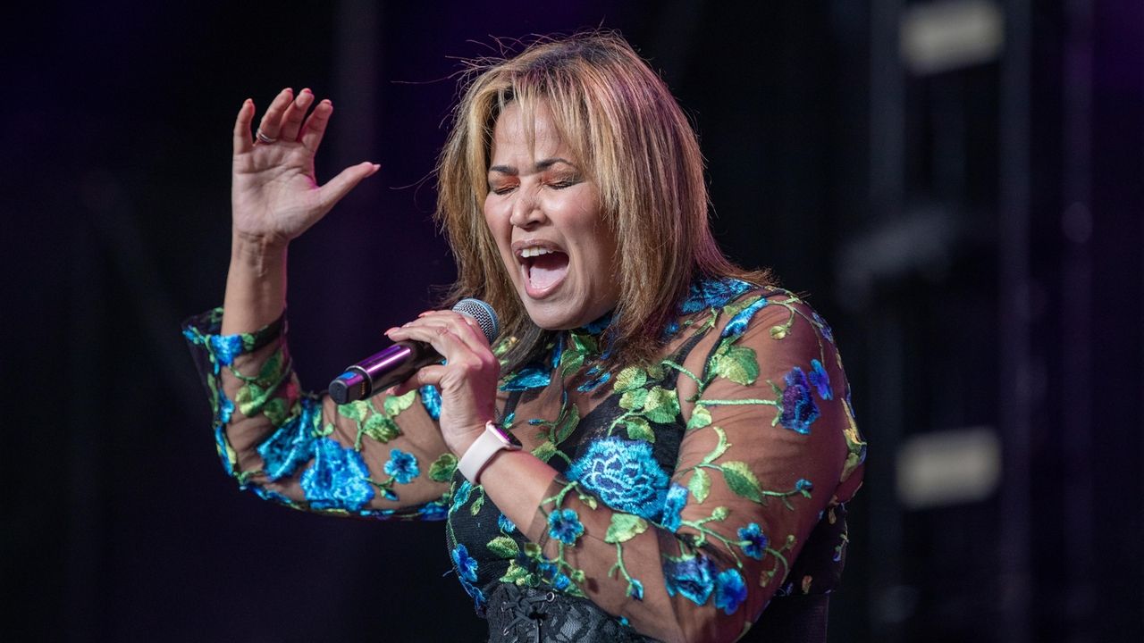 'Freestyle Queen' Judy Torres to headline free Eisenhower Park concert