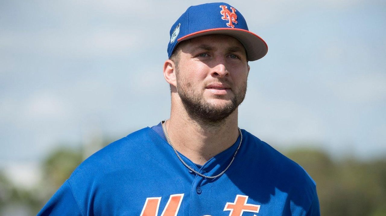 Tim Tebow has outside chance to play with Mets