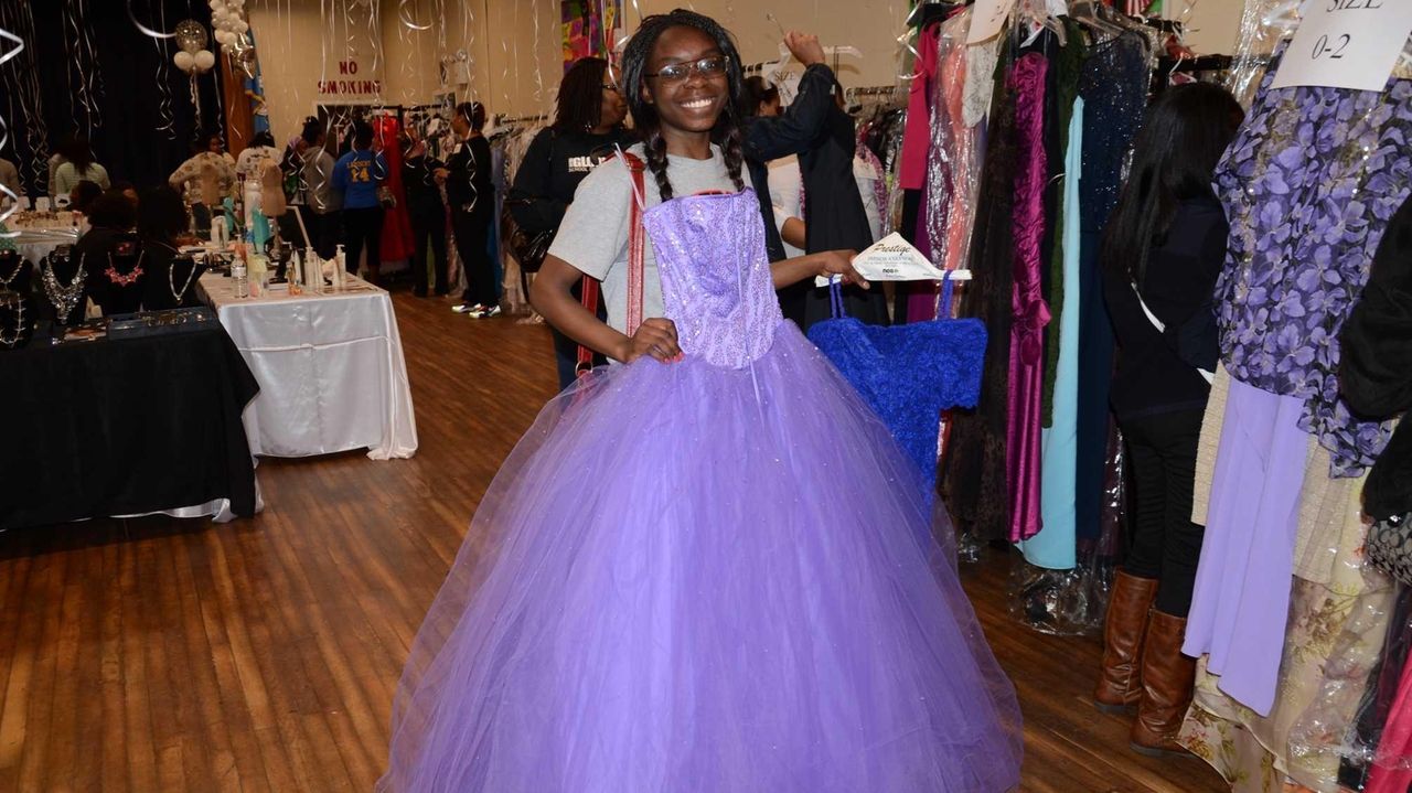 Long Island nonprofit gives away hundreds of prom gowns Newsday