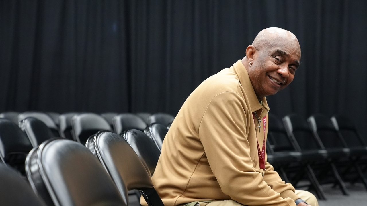 Tony Award for educators won by a Georgia teacher who stresses self ...