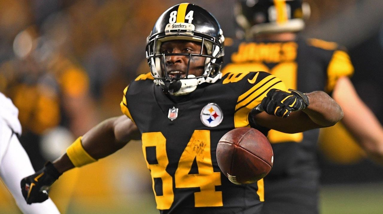 Why did Antonio Brown leave the Steelers? Pittsburgh exit marked start of  problems for former Buccaneers star