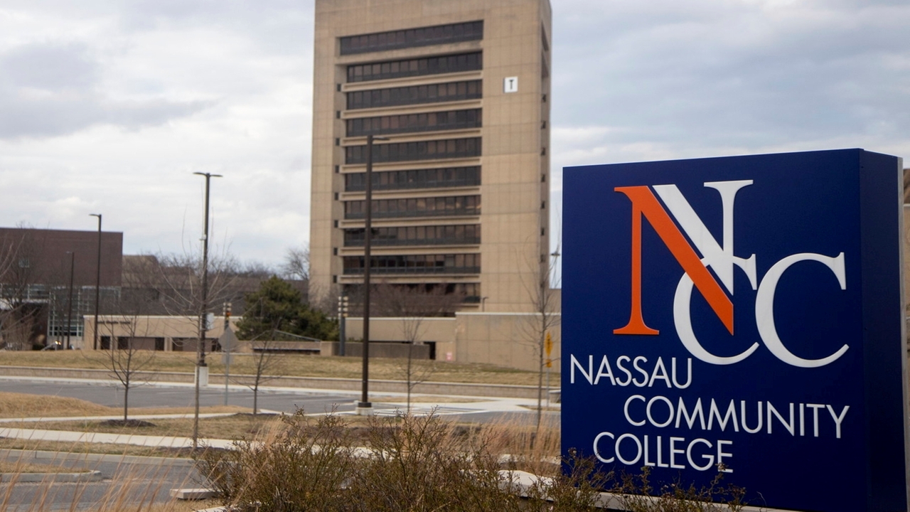 Nassau Community College won't lobby for casino - Vimarsana News