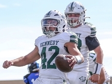 Ryan Finkelstein's 42-yard field goal helps nail down Bellmore JFK win