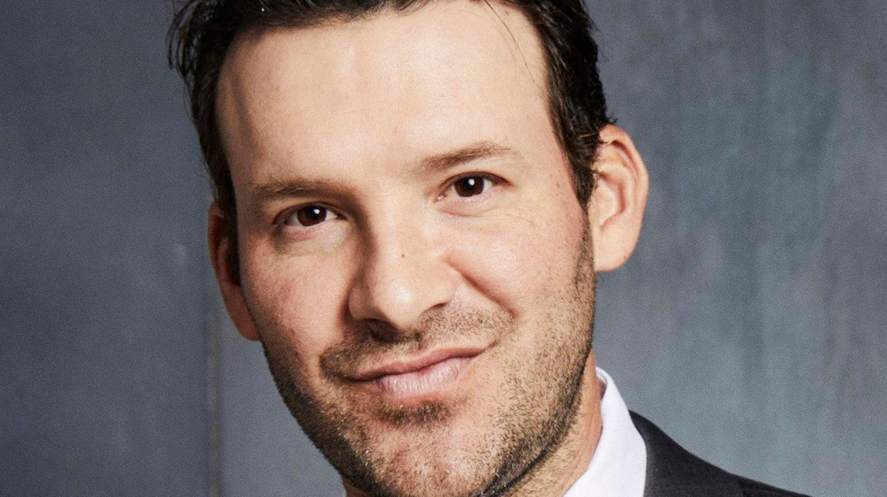 Tony Romo gearing up for CBS regular-season debut - Newsday