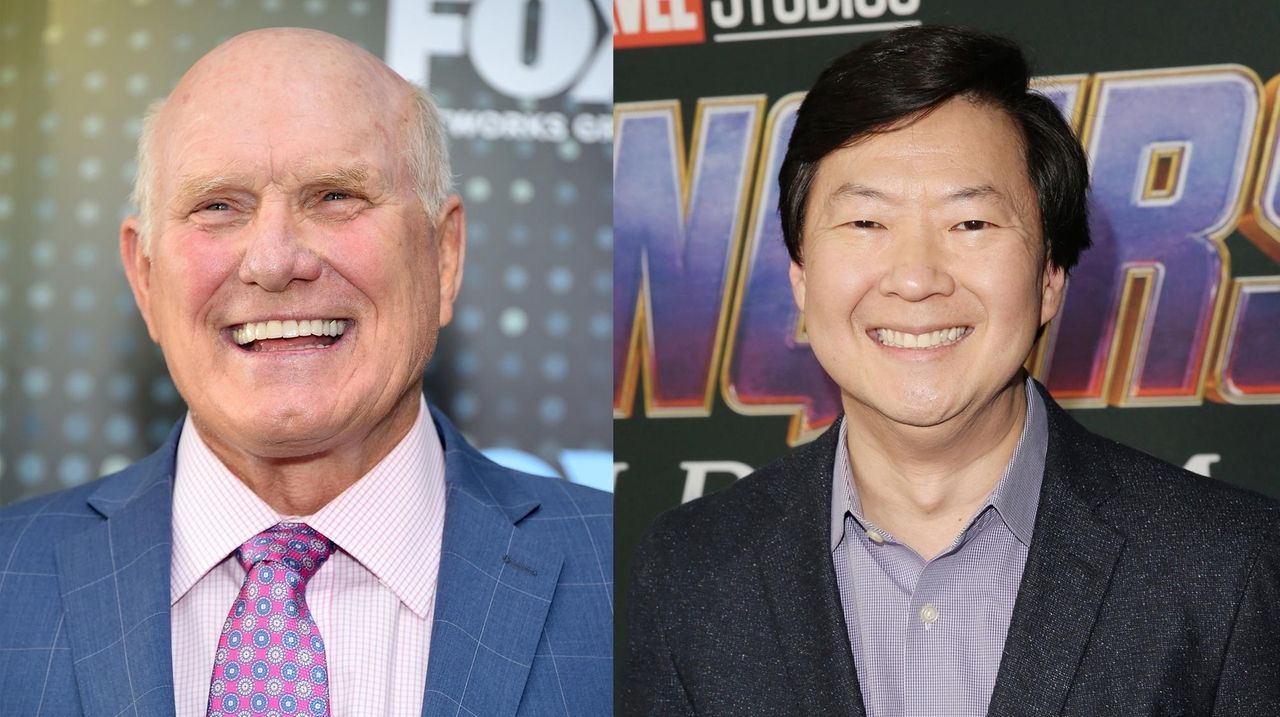 Terry Bradshaw apologizes to Ken Jeong for his 'insensitive remark