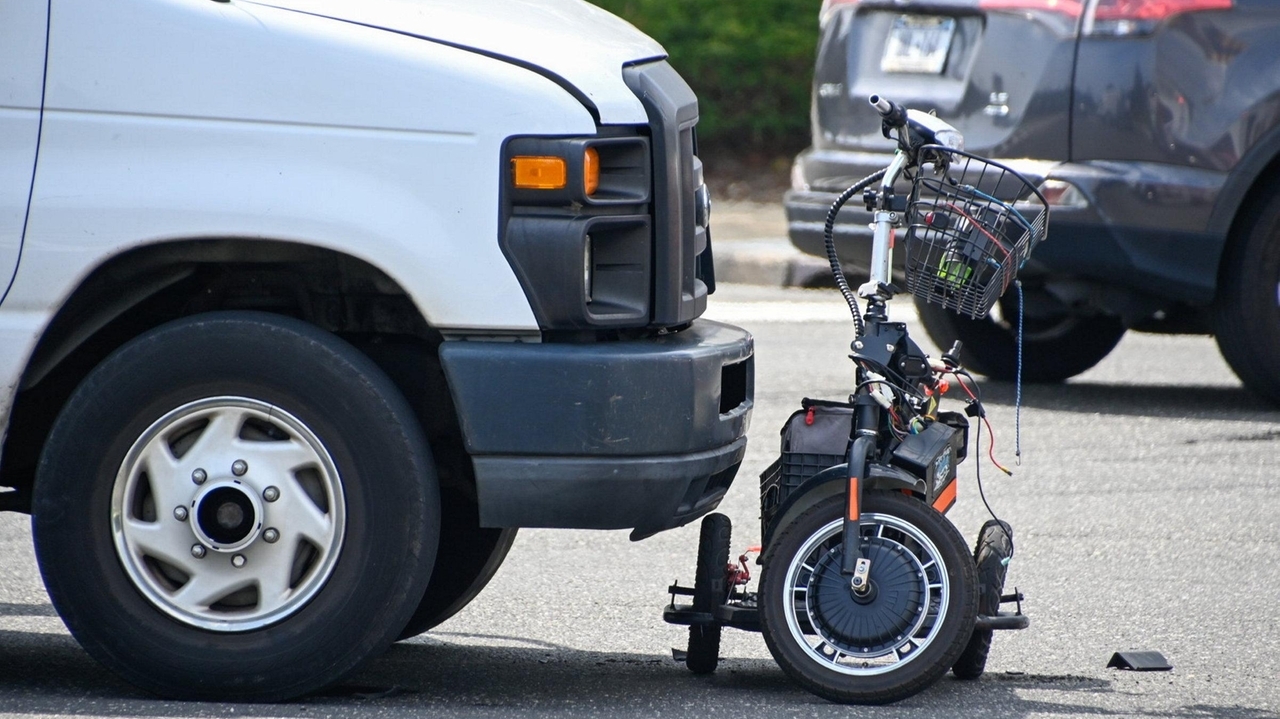 Cops: Shawn Gavigan killed in electric scooter crash in North ...
