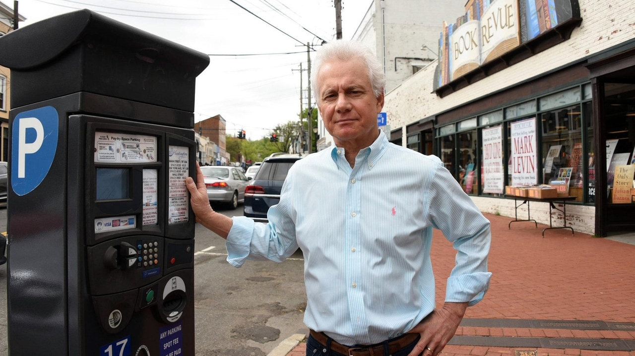 Huntington officials at odds over raised parking meter rates Newsday
