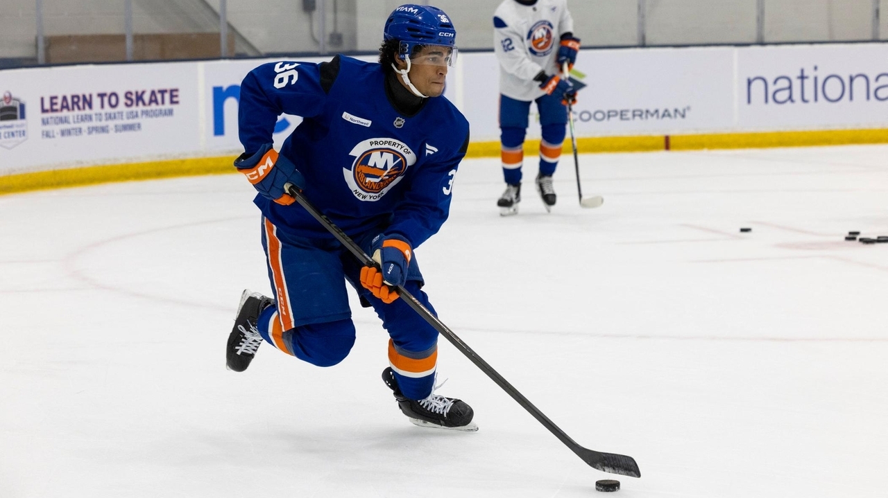 Andrew Gross: Islanders prospect Isaiah George eyes full-time NHL role ahead of training camp