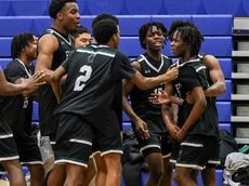 Cyrus' three-point barrage keys Elmont's comeback win over Roslyn