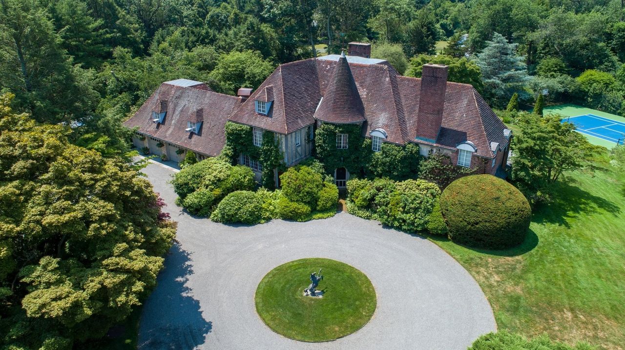 Muttontown equestrian estate asks 7.3 million Newsday